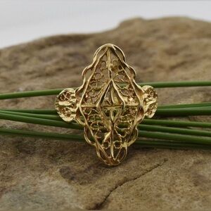 14k Yellow Gold Estate Filigree Ring Size 7.25